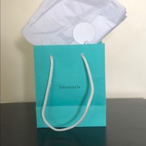 Tiffany shopping bag
